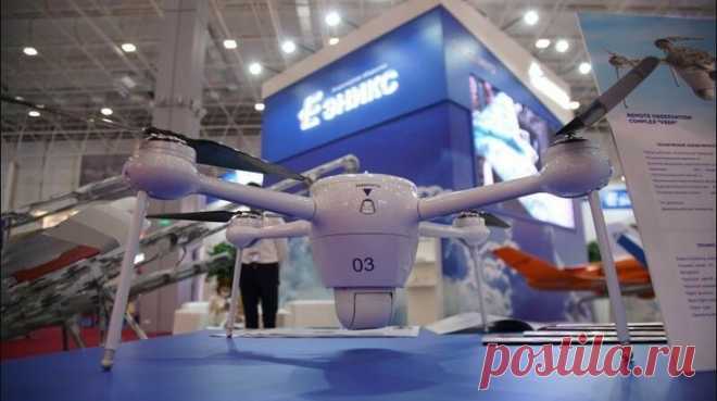 2020 декабрь. Предприятие «ЭНИКС» презентовало современный квадрокоптер для ведения разведки в городских условиях или непосредственно вблизи линии соприкосновения с противником «Веер». ТТХ БПЛА «Веер»: радиус действия (ограничен передачей HD-видео в реальном времени) — 10 км; скорость полета — 0-50 км/ч; навигация — GPS, ГЛОНАСС, курсовоздушная; max взлетный вес — 4 кг; max масса полезной нагрузки — до 1 кг; продолжительность полета — 40-60 минут, в зависимости от полезной нагрузки