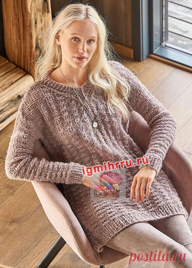 Длинный пуловер со структурным узором. Вязание спицами со схемами и описанием