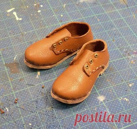 Шьем для кукол 1/6 и 1/4.