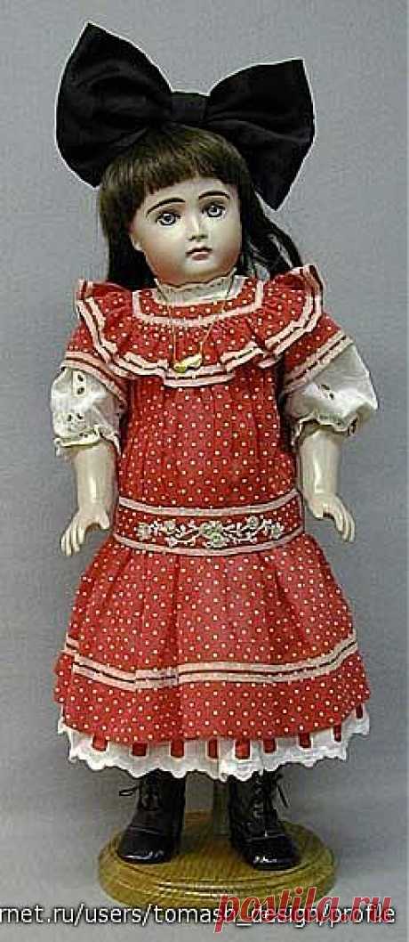 Антикварные куклы ..