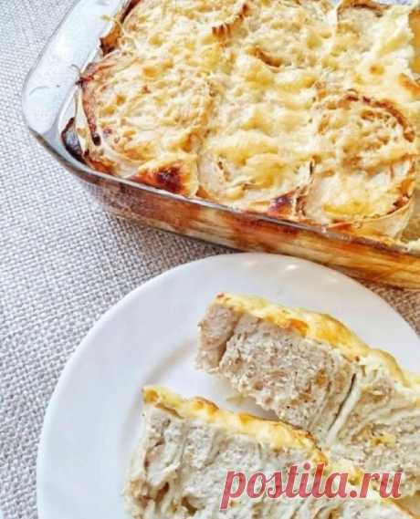 ​Нежнейшее куриное филе Ингредиенты:&nbsp;
90г лаваша&nbsp;300г фарша из куриного филе или филе индейки&nbsp;100г лука&nbsp;1 яйцо&nbsp;100г молока&nbsp;50г сыра&nbsp;соль, специи по вкусу.Приготовление:
Яйцо взбить с молоком.&nbsp;
Фарш смешать с луком, солью и перцем, намазать на лаваш, свернуть в рулет,...