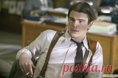 Джош Хартнетт