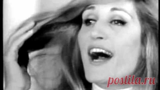 Dalida - Petit homme (Little man) - 1966