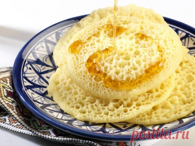 Блины, рожденные из пены — просто пальчики оближешь - Готовим с нами