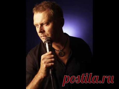 Igo (Rodrigo Fomins) - Everything is different -муз. и слова Иго