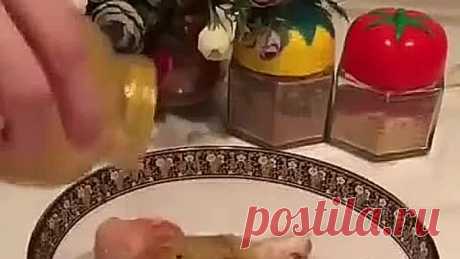 Куриные голени в слоеном тесте