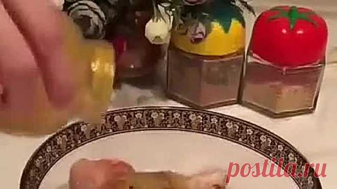 Куриные голени в слоеном тесте