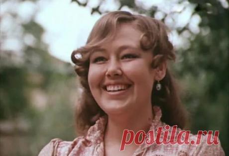 Заслуженная артистка России Наталья Хорохорина: из маленькой деревни – в большие звезды | Деревенское хозяйство