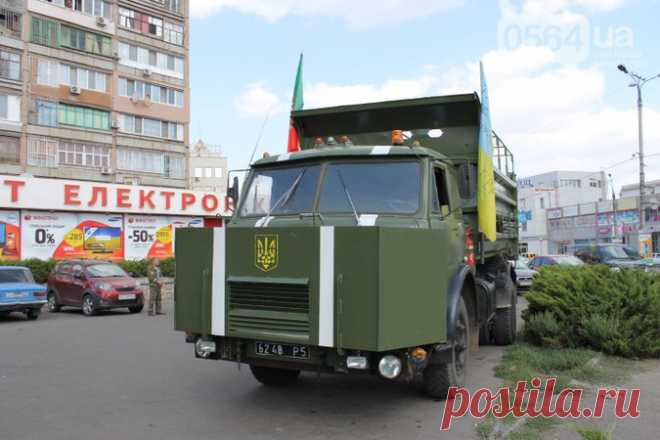 Патриот продал квартиру, купил бронемашину, поехал на войну и потерял в Дебальцево всё