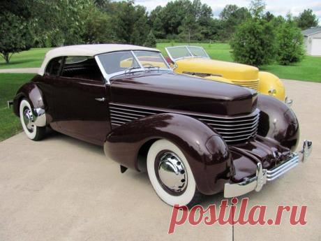 Машины с открывающимися фарами: обзор моделей, описание, отзывы владельцев В 70-80-е годы прошлого столетия отличительной чертой многих спортивных автомобилей были выдвигающиеся при необходимости передние фары. Эффектное и стильное дизайнерское решение имело и практическую подоплеку, обеспечивая максимально эффективную аэродинамику, поскольку фары, спрятанные под капотом, делали линии автомобиля более плавными и обтекаемыми, понижая коэффициент аэродинамического сопротивле...