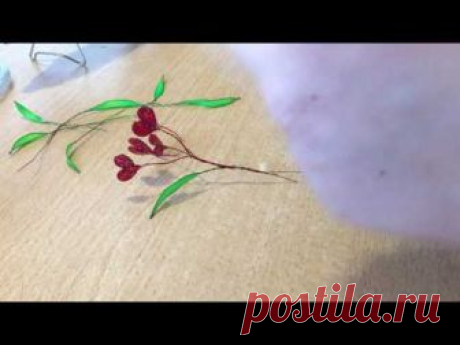 Сувенир из лака для ногтей и проволоки
