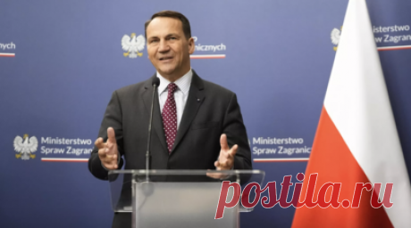 Глава МИД Польши Сикорский объяснил слова о Крыме «гипотетической дискуссией». Министр иностранных дел Польши Радослав Сикорский в продолжение своих высказываний о Крыме отметил, что предложение о «передаче Крыма под мандат ООН» было лишь «гипотетической дискуссией среди экспертов». Читать далее