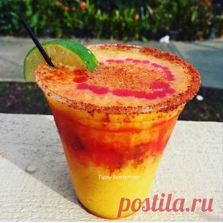 Mangoneda Cocktail - TipsyBartender.com