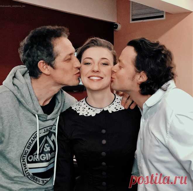 Дмитрий Фрид, Александра Никифорова и Сергей Друзьяк за кадром съемок сериала 