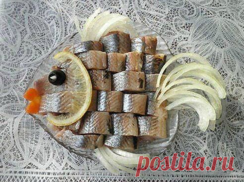 Подаем селедку))))