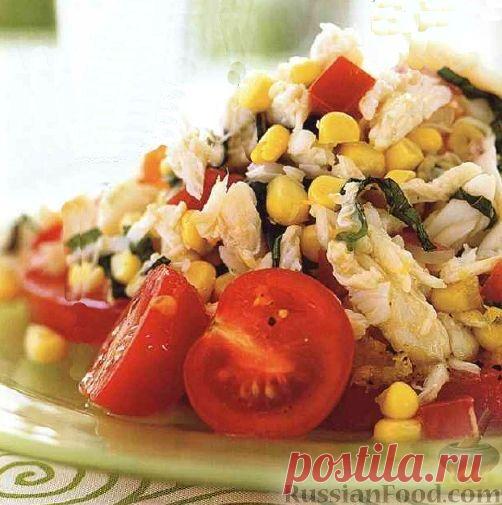 Рецепт: Кукурузный салат с крабовым мясом и помидорами на RussianFood.com