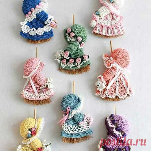 #photo #pinterest Diger sayfalarım
.
@trendsor
.
@hoby_knit
.
@coraptan_tasarim_ciceklerim
. .
.

#pinterest #alıntı#excerpts  #örgübattaniye #hobi #yatakörtüsü #babyblanket #bebekbattaniyesi #baby  #handmade #handmadehome #crochet #crochetblanket #knitting #knittinglove #knittinginstagram #crochetlove #crocheted #crochetinstagram #crocheting #instagram  #koltukşalı #bebekyelegi #dizbattaniyesi #knittingaddict #grannysquare #örgüçanta #grannysquareblanket