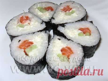 Фото рецепт роллов с сёмгой и огурцом, маки суши с лососем и огурцом - Кулинарные рецепты