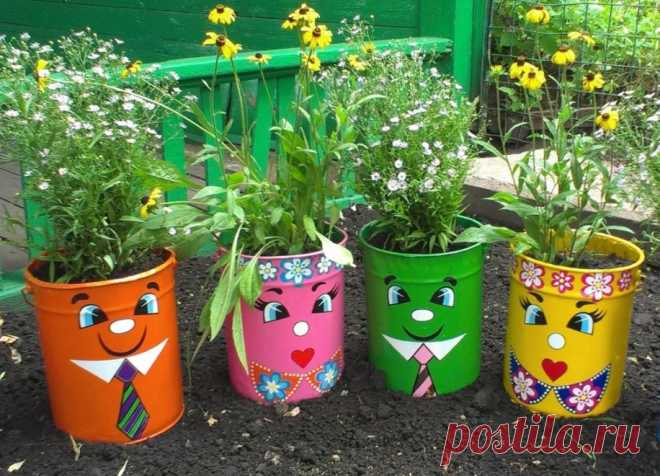 Клумба из подручных материалов своими руками: фото, как сделать и украсить Интересные идеи с фото клумб из подручных материалов своими руками. Различные варианты, а также плюсы и минусы оформления подручными средствами. Мастер-классы и способы украшения.