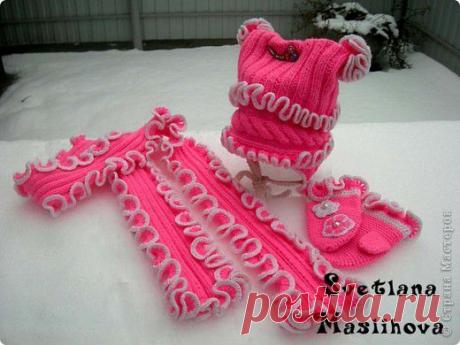 Шапочка и шарф с рюшами.Автор Светлана Маслихова