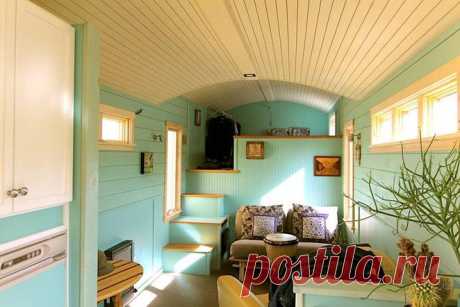 Refreshing tiny house is built using gooseneck trailer : TreeHugger