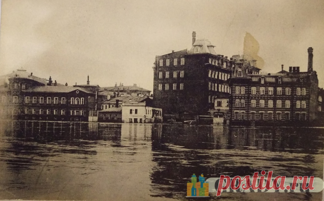 Москва, Россия - Наводнение в Москве в апреле 1908 г. Ф-ка т-ва Эйнем и Ко. - г3908 | GRADY.ru