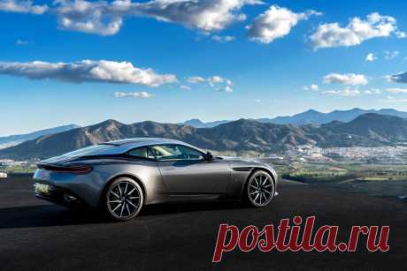 Aston Martin DB11