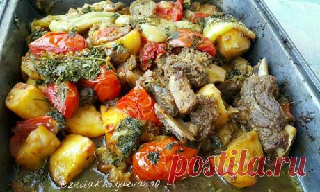 Рёбрышки с овощами в духовке