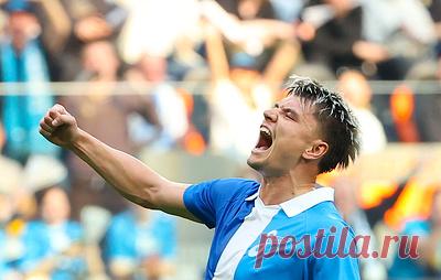 Футболисту "Зенита" Андрею Мостовому вручили награду "Джентльмен года". Церемония вручения награды проходит в Государственном музее спорта Министерства спорта РФ