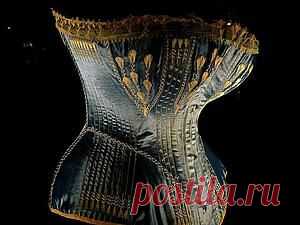 Средство достижения идеальных пропорций: из истории корсета. Часть 1
