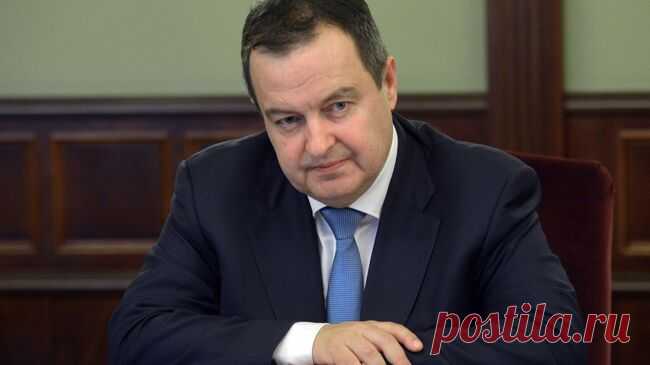 Вице-премьер Сербии обсудил с послом России сотрудничество в сфере МВД