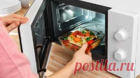 Названы продукты, которые вредно разогревать в микроволновке - Медицина 2.0