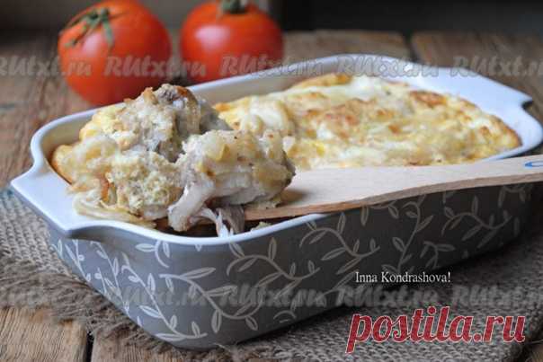 Минтай в омлете в духовке от Инны Кондрашовой

Сегодня хочу поделиться простым рецептом интересного блюда - минтая, приготовленного в омлете в духовке. Рыбка получается вкусной и сочной. Подавать это полезное и сытное блюдо нужно в горячем виде, дополнив свежими овощами или салатом. Попробуйте, такую вкусную рыбку оценят многие!
Для приготовления минтая в омлете в духовке понадобится:
минтай - 1 шт. (вес 470 г);
чёрный молотый перец, соль - по вкусу;
мука - 2-3 ст. л.;
мас...