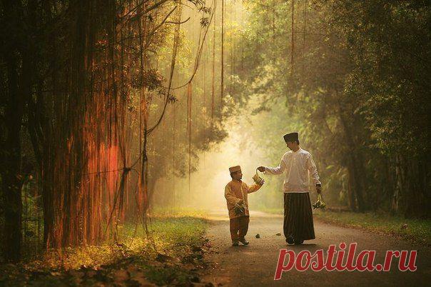 Не обращай внимания на то, как к тебе относятся люди — обращай внимание на то, как ты относишься к ним.