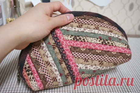 Quilts Zippered Pouch Tutorial ~