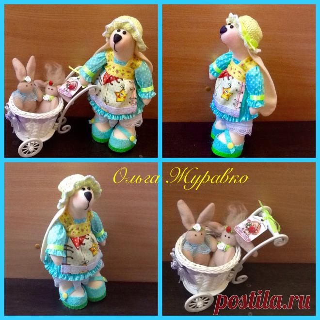Крольчиха Тильда с коляской. Полностью ручная работа.