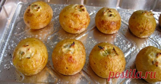 Сытный и вкусный картофель с сыром в духовке
