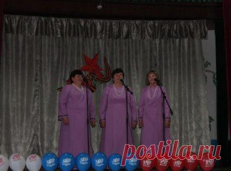 Наталья Зеленова (Круглякова) считает классным альбом Концерт посвященный ДНЮ ПОБЕДЫ в группе НОВОКАЗАНЦЫ