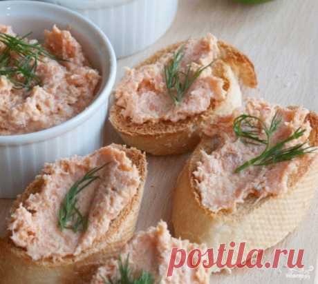 Это самый вкусный паштет из всех, которые я пробовала! Это самый вкусный паштет из всех, которые я пробовала!
Рецепт мама «принесла» из гостей много лет назад, и теперь этот паштетик у нас очень часто!


Ингредиенты:

Сельдь — 1 шт
Масло сливочное — 150 г…