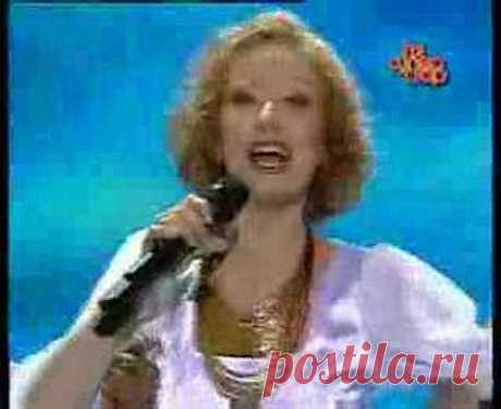 ▶ Ольга Зарубина - &quot;На теплоходе музыка играет&quot; - YouTube