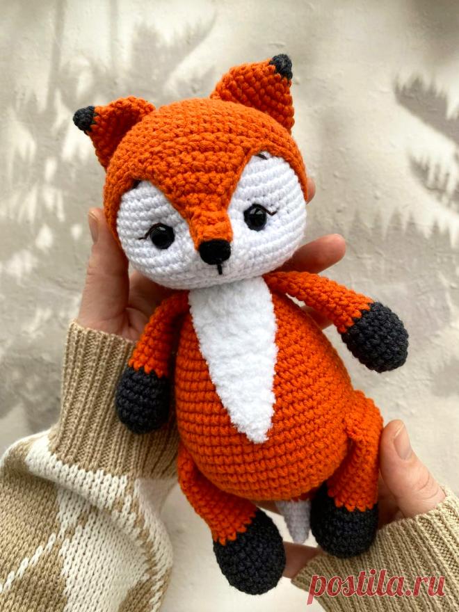 PDF Лисичка крючком. FREE crochet pattern; Аmigurumi toy patterns. Амигуруми схемы и описания на русском. Вязаные игрушки и поделки своими руками #amimore - лиса, лисица, лисёнок, лисичка из обычной пряжи.