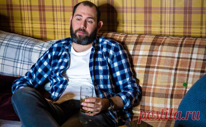 Суд вслед за Галкиным отказал Слепакову в снятии статуса иноагента. Суд отказал Слепакову в снятии статуса иноагента. В реестр его включили в апреле. После начала военной операции Слепаков записал антивоенныхе песни, а в прошлом году переехал в Израиль