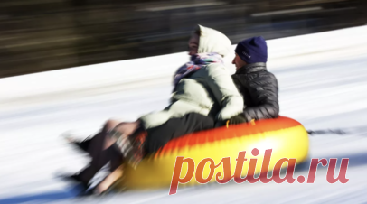 Врач Морозов дал советы по безопасному катанию на тюбинге. Врач — травматолог-ортопед отделения травматологии НИИ неотложной детской хирургии и травматологии Клиники доктора Рошаля Валентин Морозов дал рекомендации по безопасному катанию на тюбинге. Читать далее