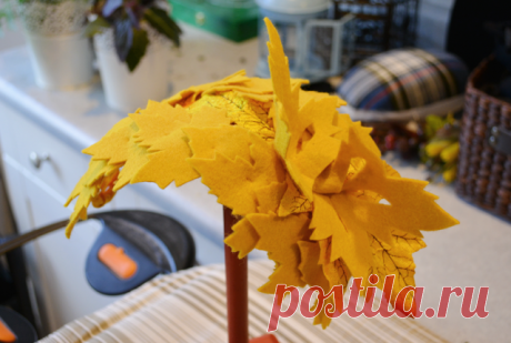 The Closet Historian: Another Little Fall Leaf Hat Tutorial