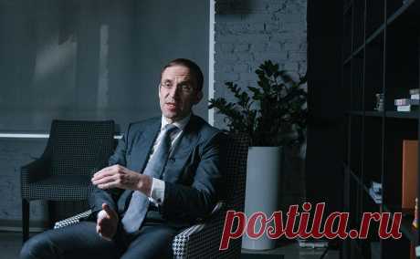 Производитель микроэлектроники «Элемент» выйдет в пять новых стран. Группа «Элемент» намерена выйти на рынок в пяти новых странах. Сначала она планирует поставлять туда электронику и размещать центры разработки микросхем для местного рынка, а со временем — и полноценные производства