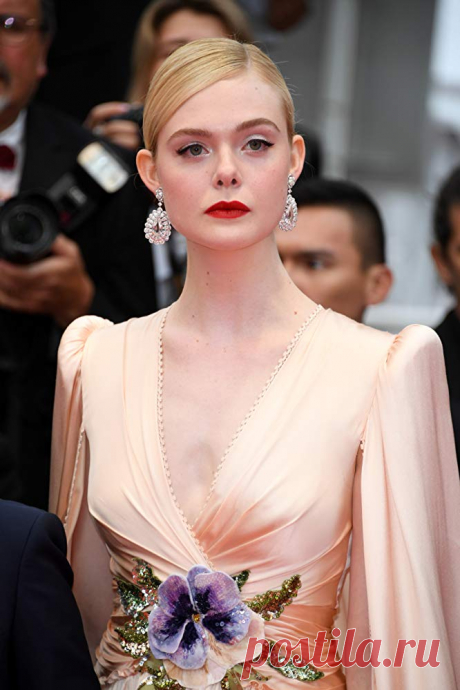 Эль Фаннинг