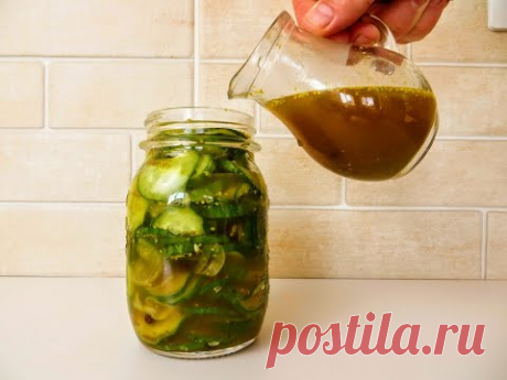 Забытый копеечный рецепт из огурцов / С утра готовишь, вечером уже закусываешь!