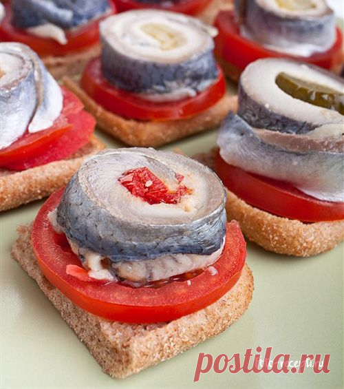 Бутерброды с селедкой - Простые рецепты Овкусе.ру