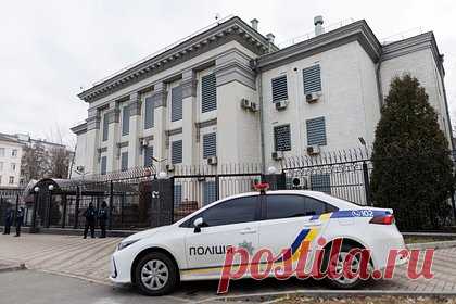 Сотрудники ТЦК вывезли со стадиона более 100 мобилизованных
