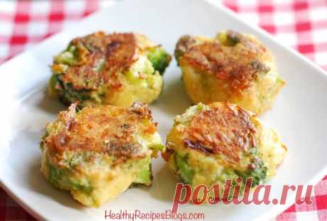 Keto Broccoli Tots, Cheesy and Crispy | Healthy Recipes Blog Crispy broccoli tots turn broccoli into a tasty snack. Made with almond flour, they are keto, cheesy and delicious!